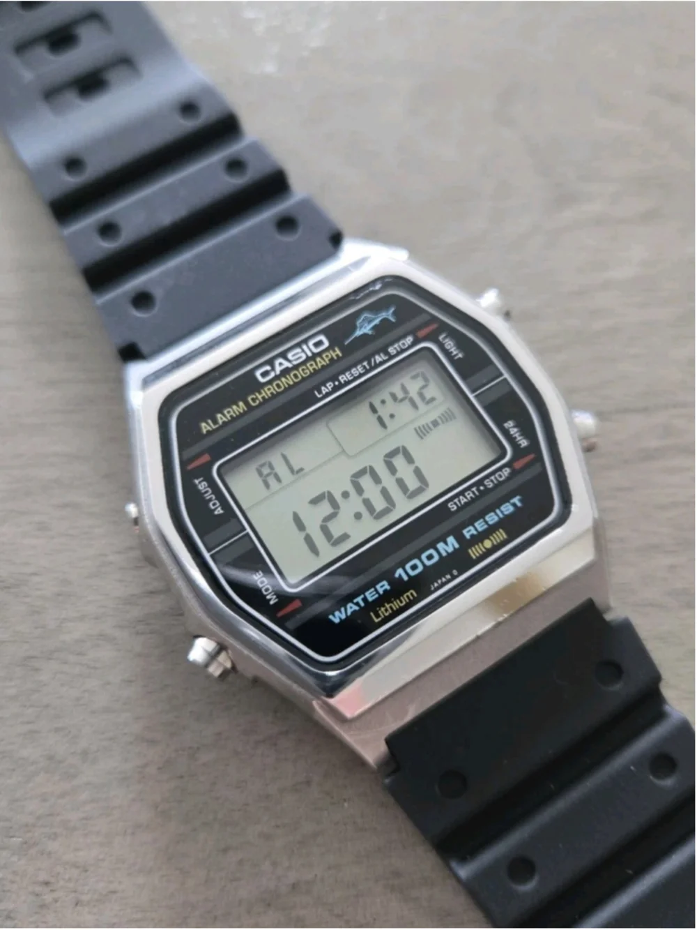Rare Vintage Casio W-750 Men's Digital LCD Watch 1980s Great Must See Retro!!!